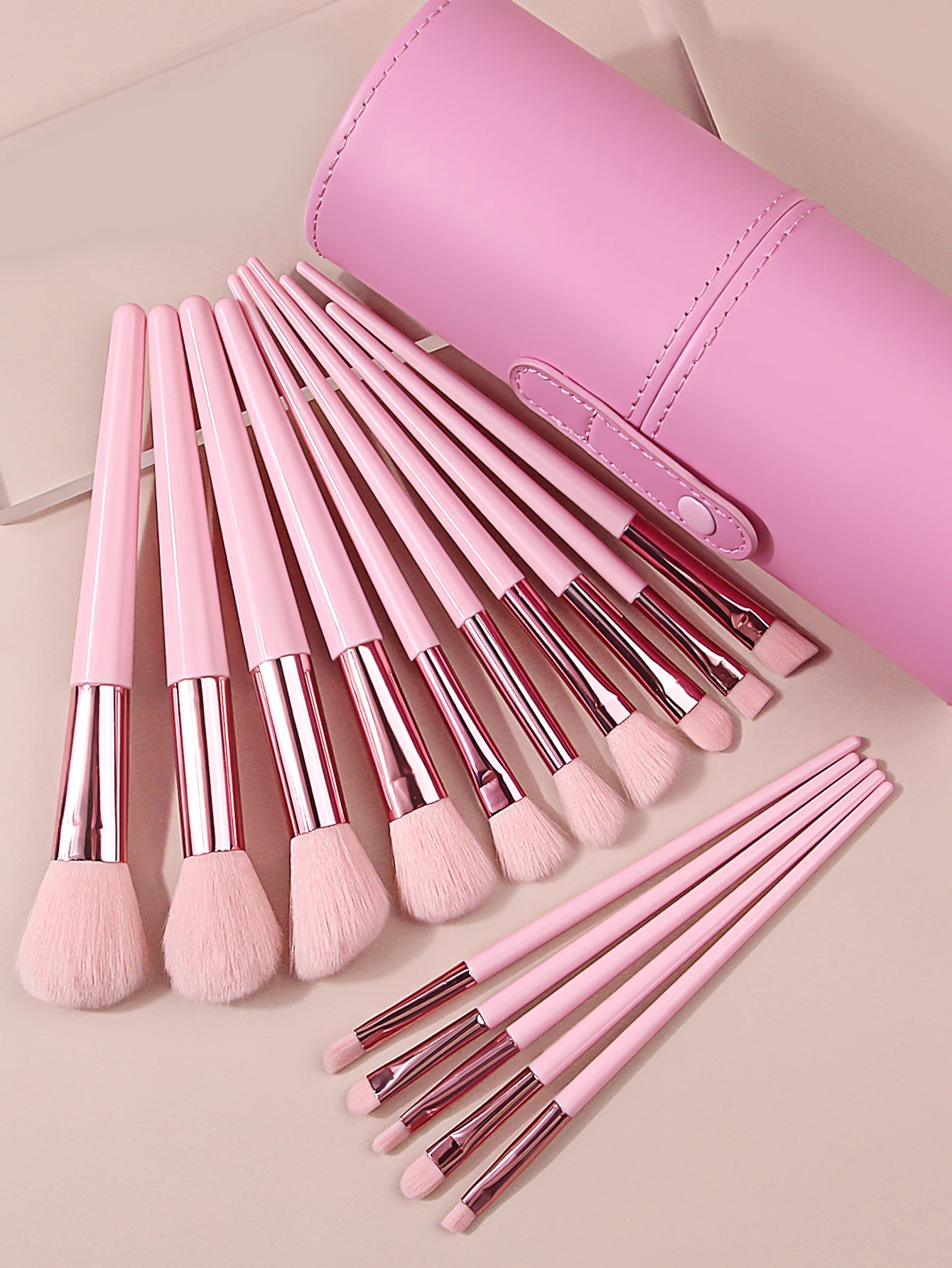 High-end Makeup Brush Set Soft and Fluffy Professional Facial Makeup Brush Set With Travel Waterproof Storage Bucket